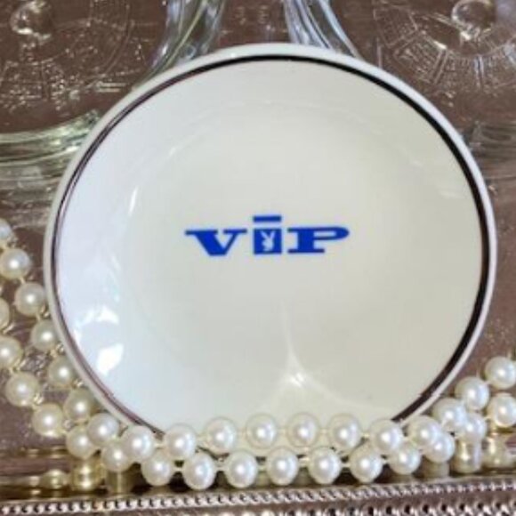 3pc Lot 1960s ICONIC Playboy Lounge in LA (2) Etched Ashtrays (1) VIP Tip Tray - Picture 2 of 12